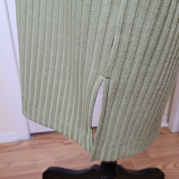 Nine West Woman's Ribbed Crewneck Midi Dress Sage - NWT Large - Picture 6 of 8